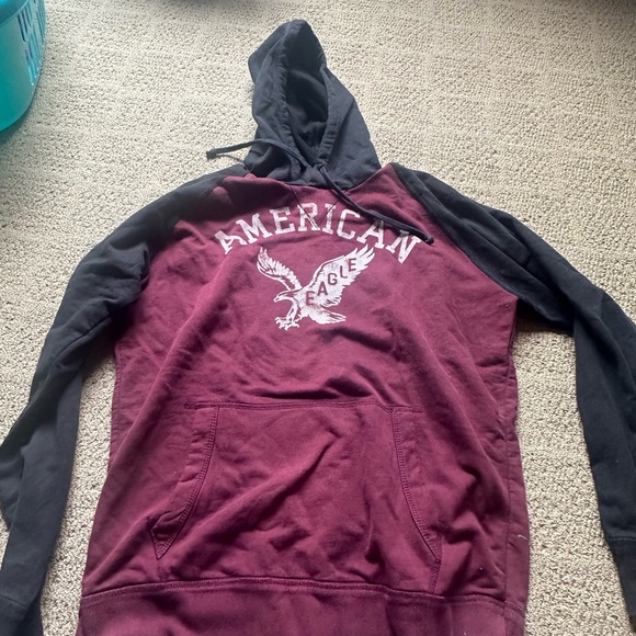 American Eagle hoodie - Picture 1 of 3